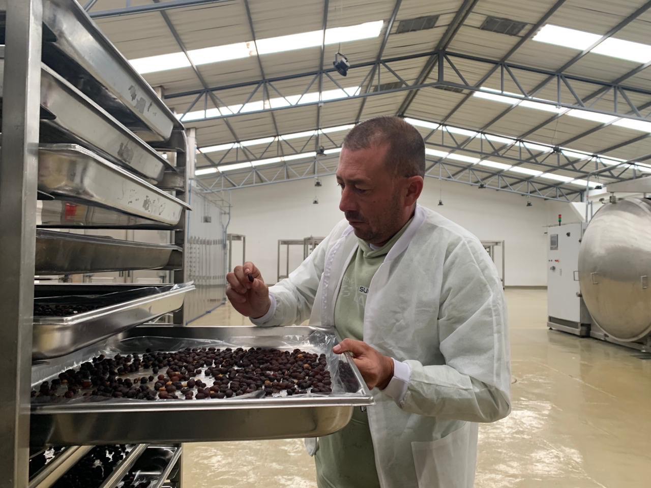 B7A02FE7-A4D7-4735-8308-EA0C3DC81DA4